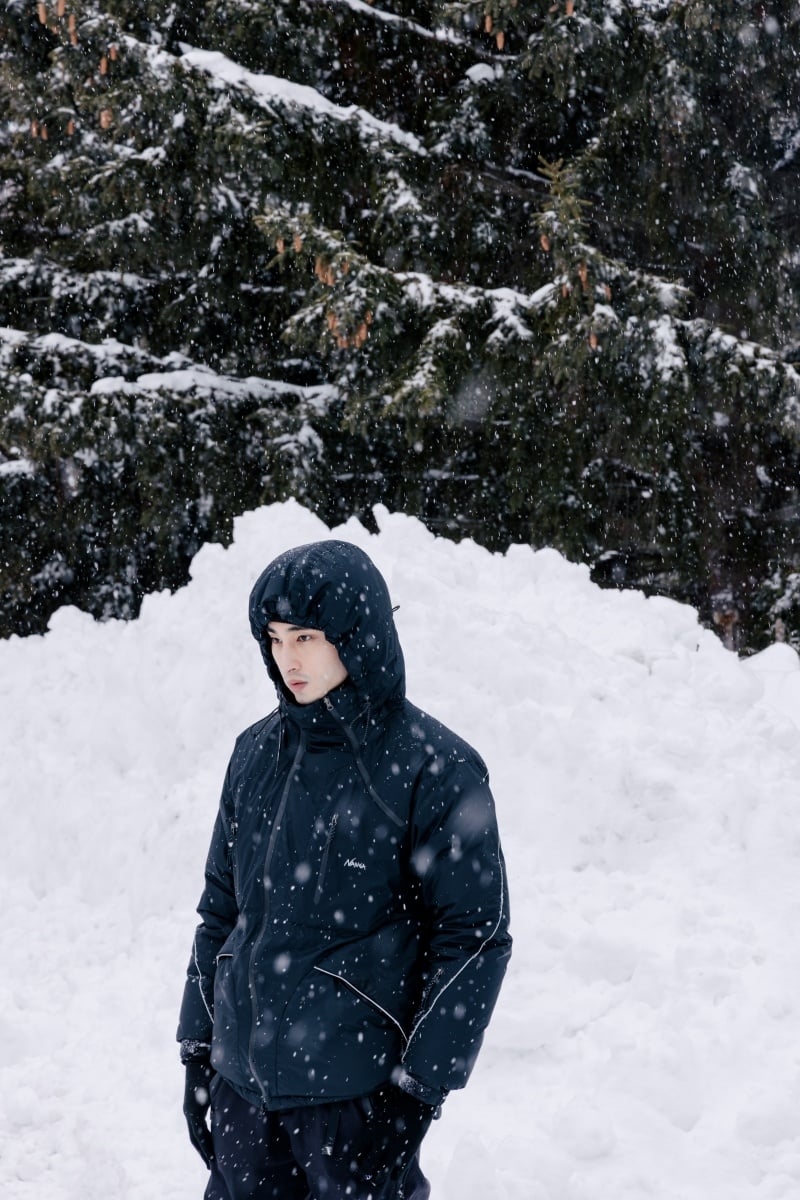 WISDOM® × NANGA 年末重量級聯名登場：章廣辰出鏡，以旗艦羽絨外套打造極寒級保暖新體驗！