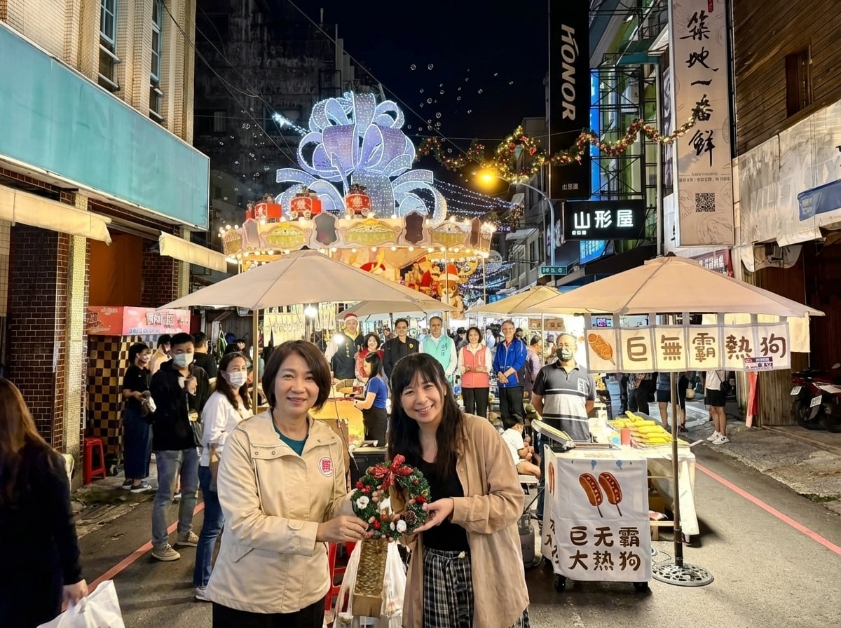 屏東聖誕節中華一條街市集 消費滿100元抽iPad