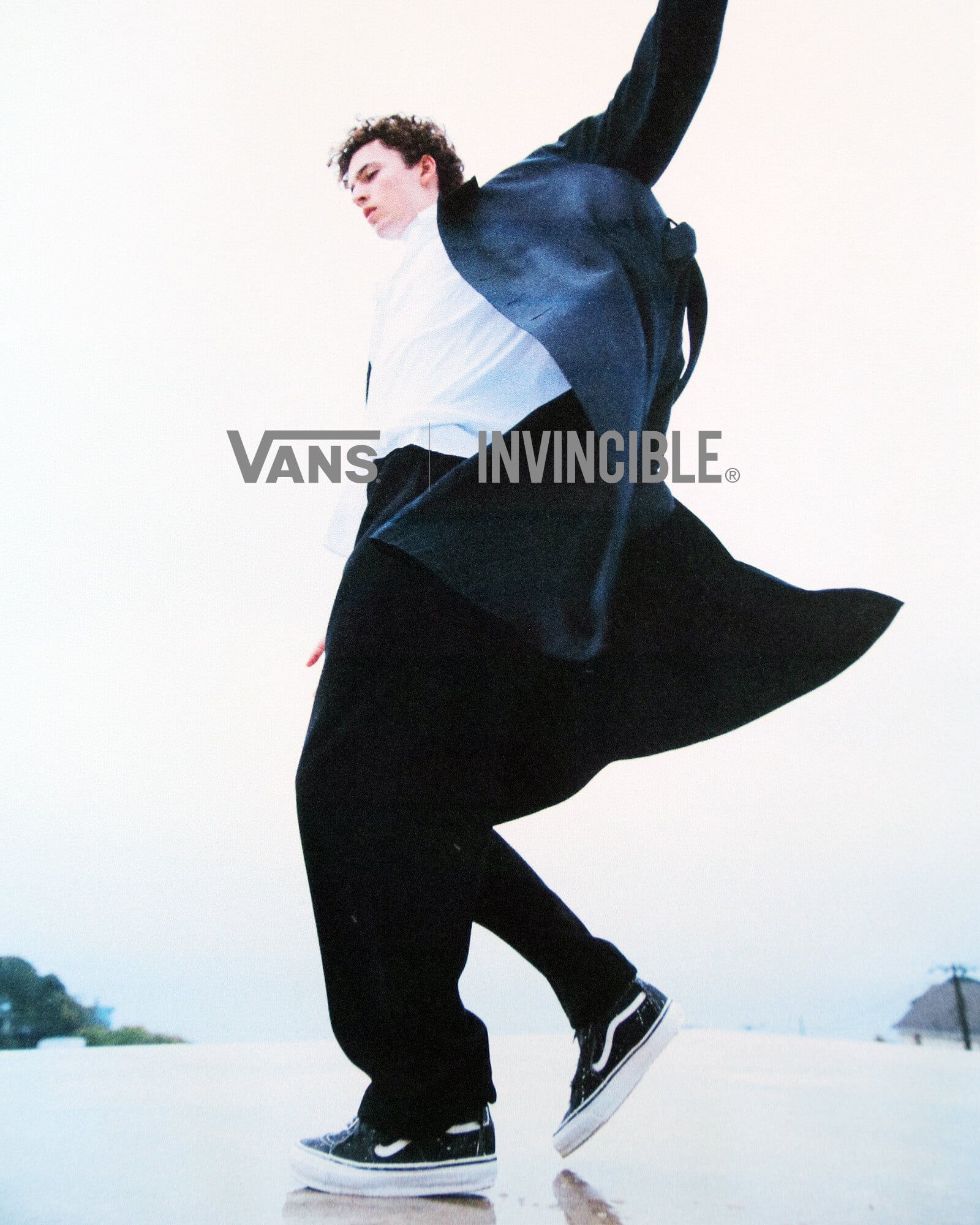 2025 年 12 月球鞋推薦:BAPE x CLOT x adidas Superstar、INVINCIBLE x Vans、atmos x NB 重磅聯名登場(不斷更新)