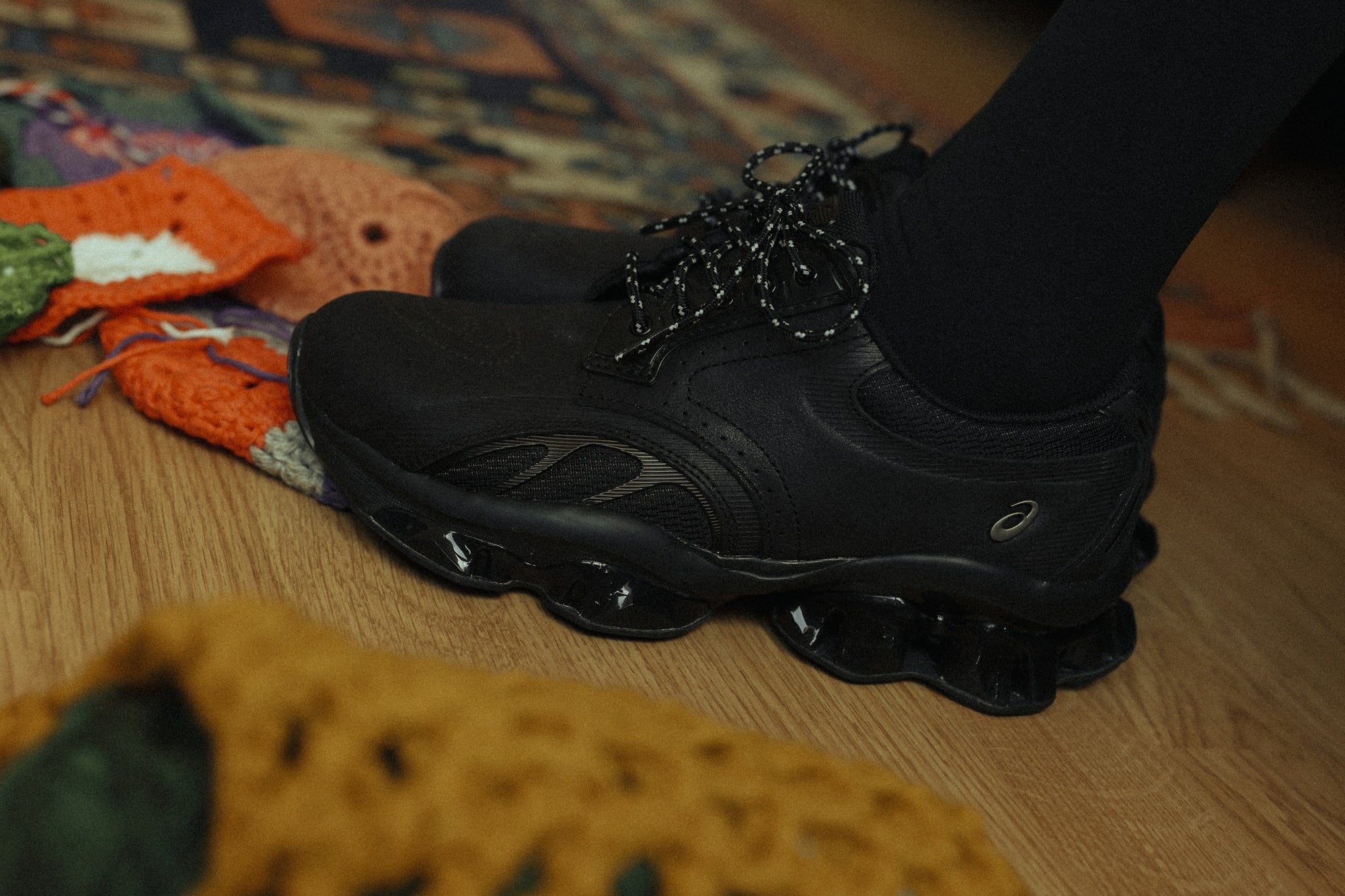 2025 年 12 月球鞋推薦:BAPE x CLOT x adidas Superstar、INVINCIBLE x Vans、atmos x NB 重磅聯名登場(不斷更新)