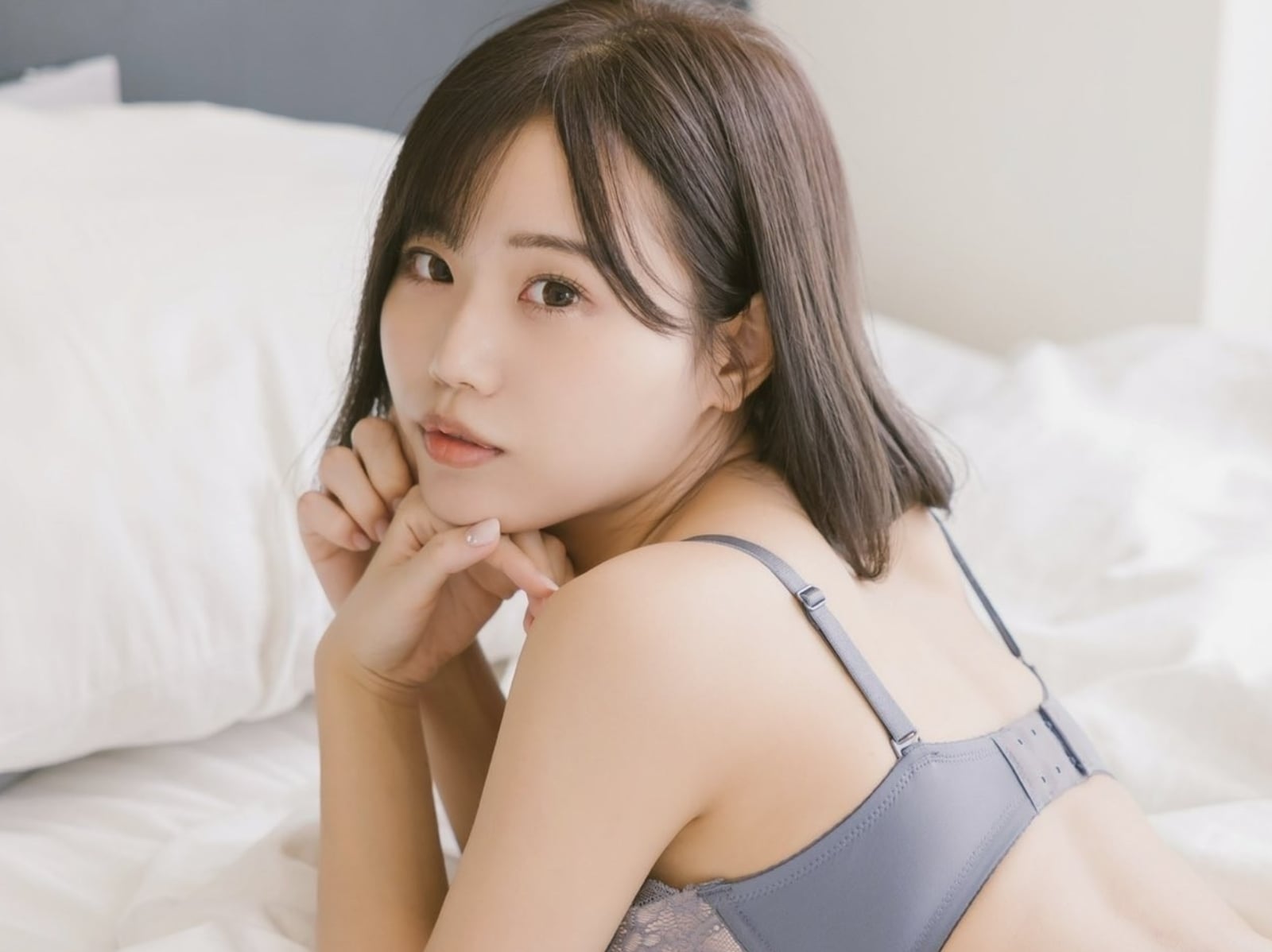 本鄉愛不倫戀風波後確定引退！S1 釋出引退作、經紀人證實結束 AV 生涯！【老司J開車】