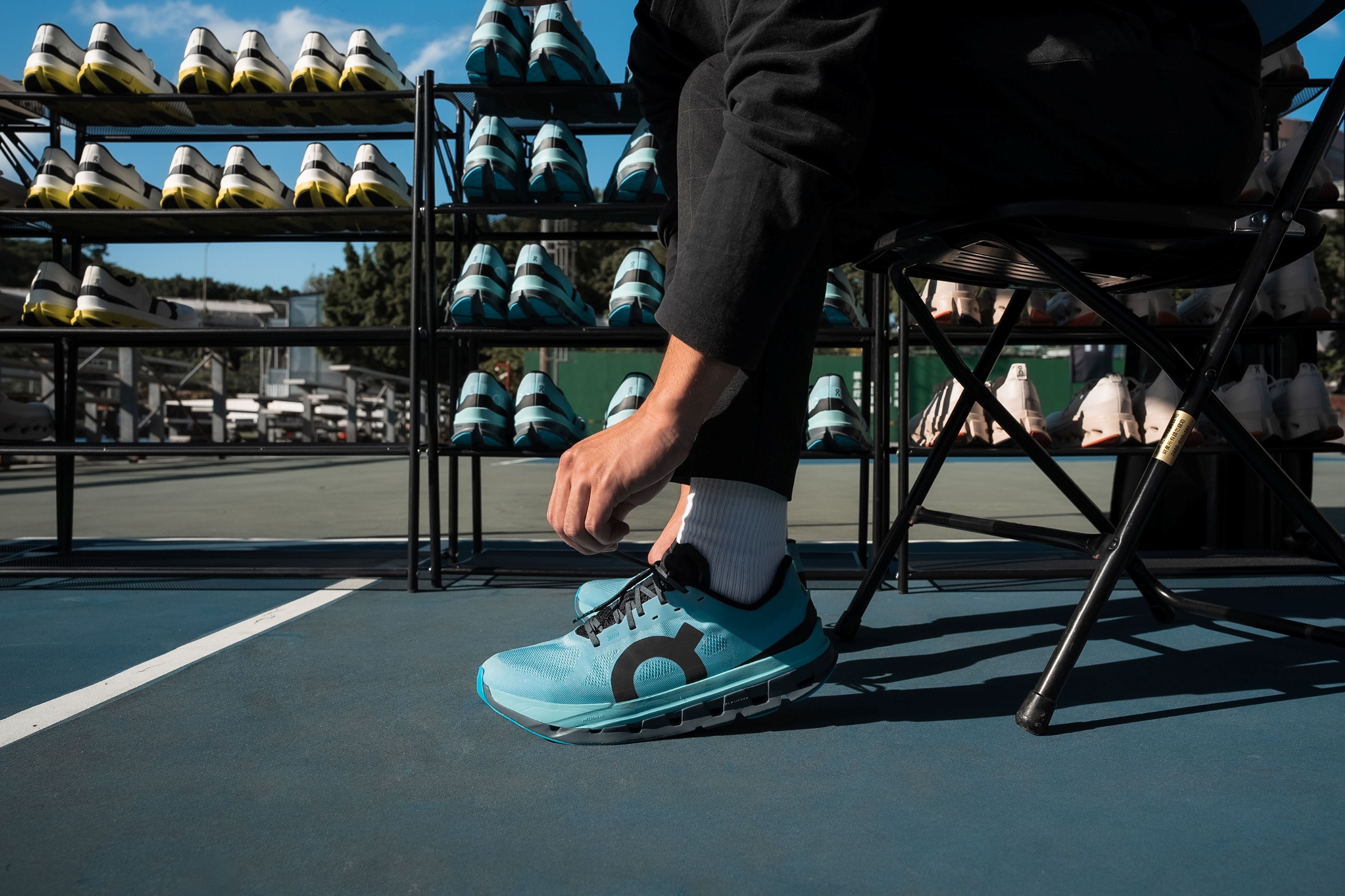 On 昂跑打造全台首場「夜跑嘉年華」!派對氛圍X團體競賽 共同嗨翻台北!