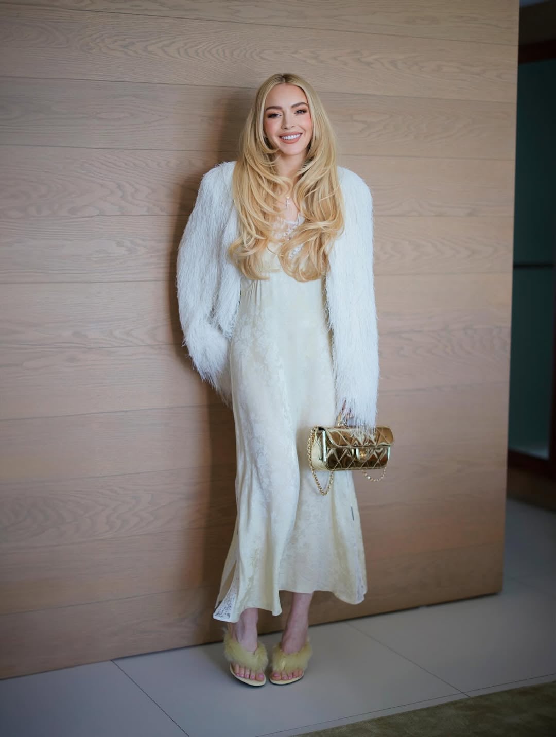 琳賽蘿涵 Lindsay Lohan 身高 165 吸毒戒毒成功超凍齡!嬰兒油潤膚、眼膜消腫⋯保養方法一次看!