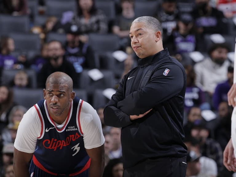 NBA/Chris Paul 遭快艇裁掉內幕曝光!批評隊友及高層、與教練 Lue 完全零互動!