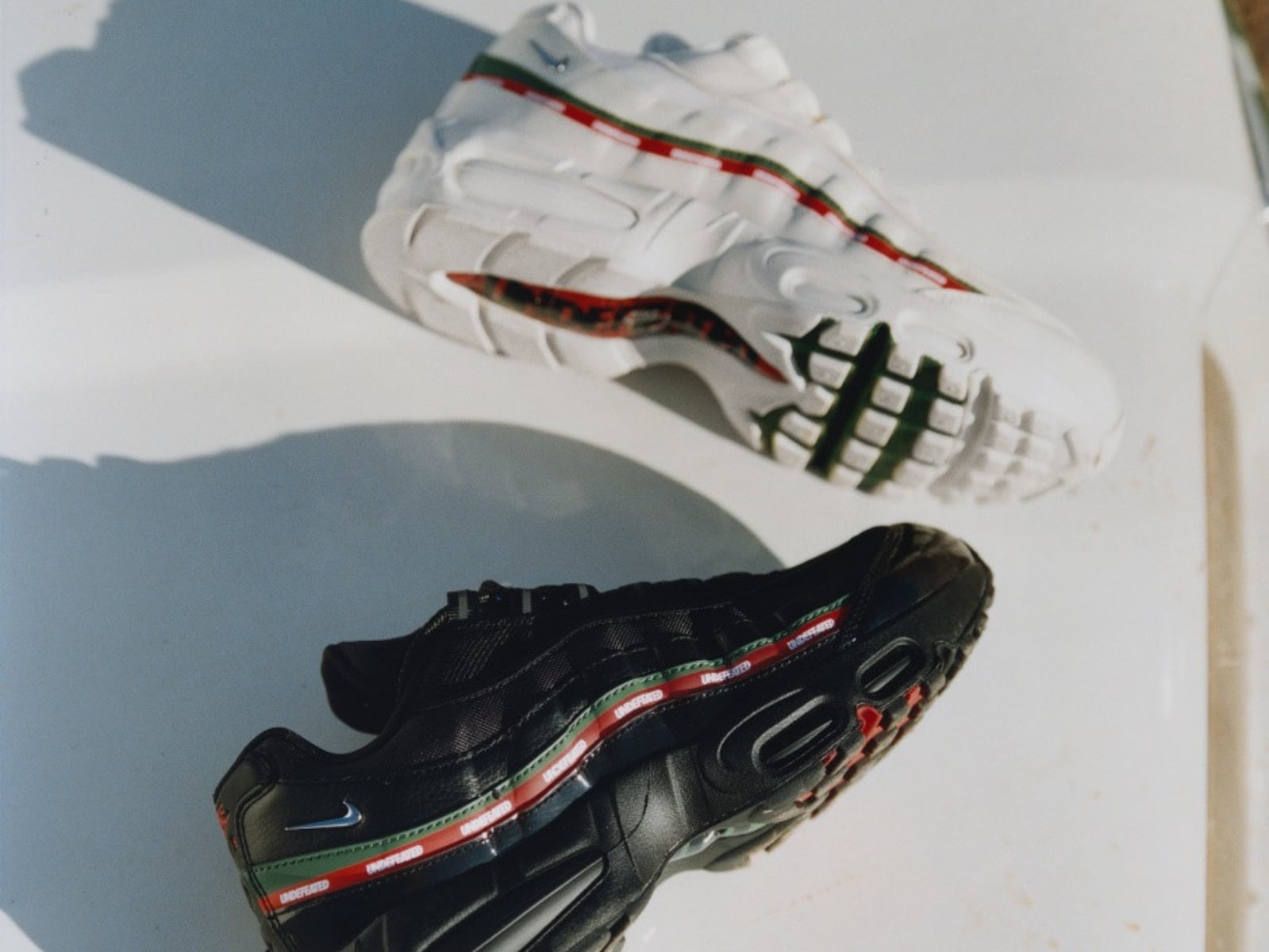 UNDEFEATED x Nike Air Max 95 台灣發售情報整理！亮色漆皮搭配 Big Bubble 大氣墊太正點！