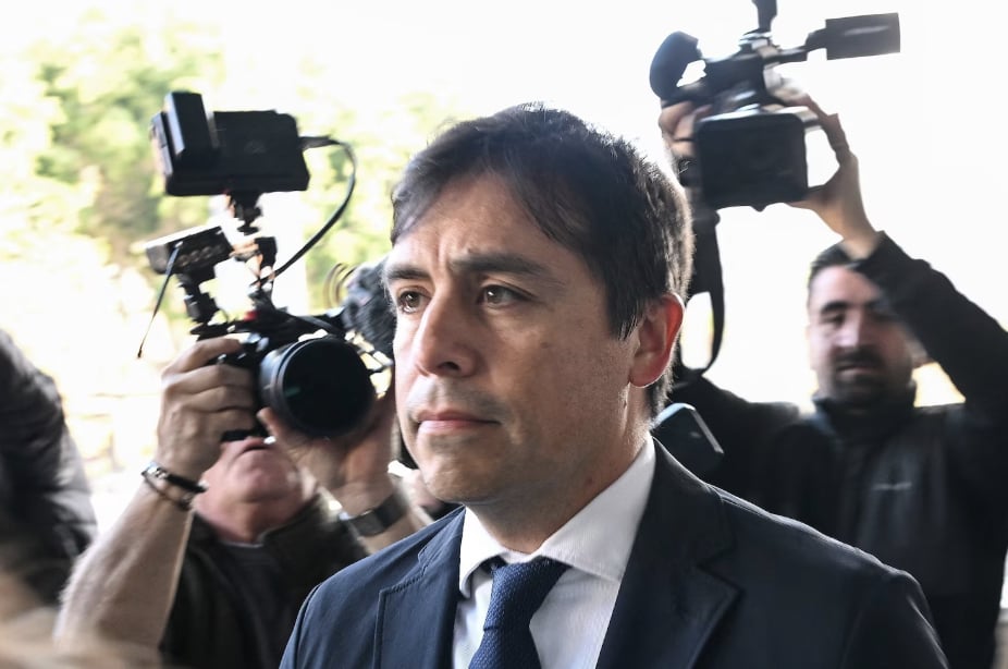 《六人行》馬修派瑞 Matthew Perry 醫師判刑 2 年半！非法供應氯胺酮遭重罰！