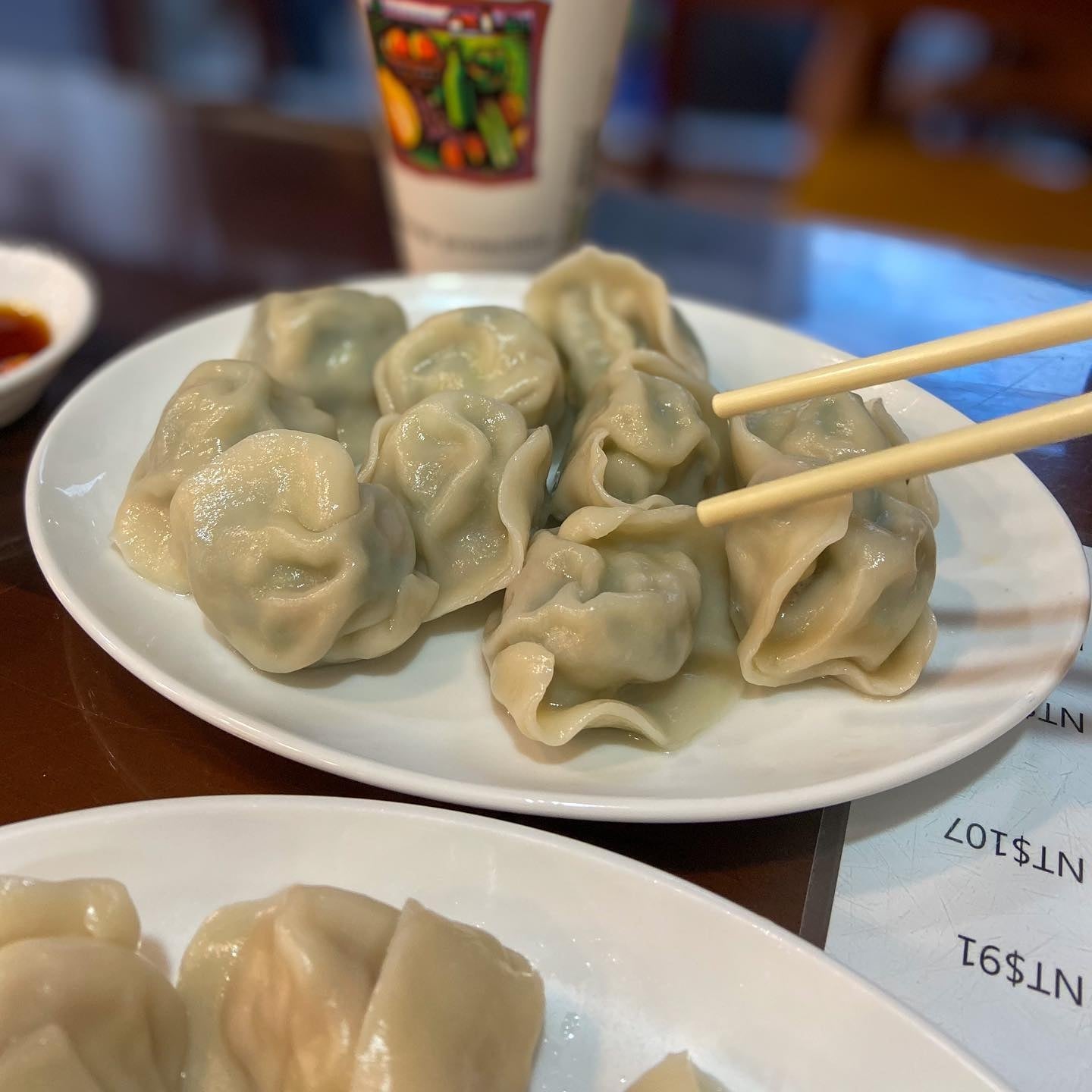 2025 士林夜市美食推薦必吃總整理｜地址、營業時間、停車資訊⋯一次看！