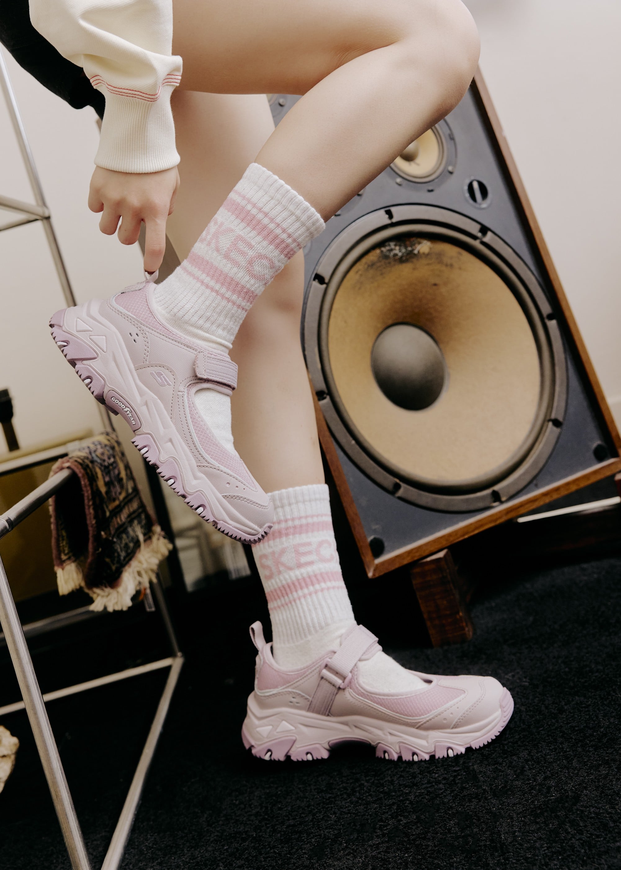 這個冬天 就用 SKECHERS 瑪莉珍打開妳的優雅頻率