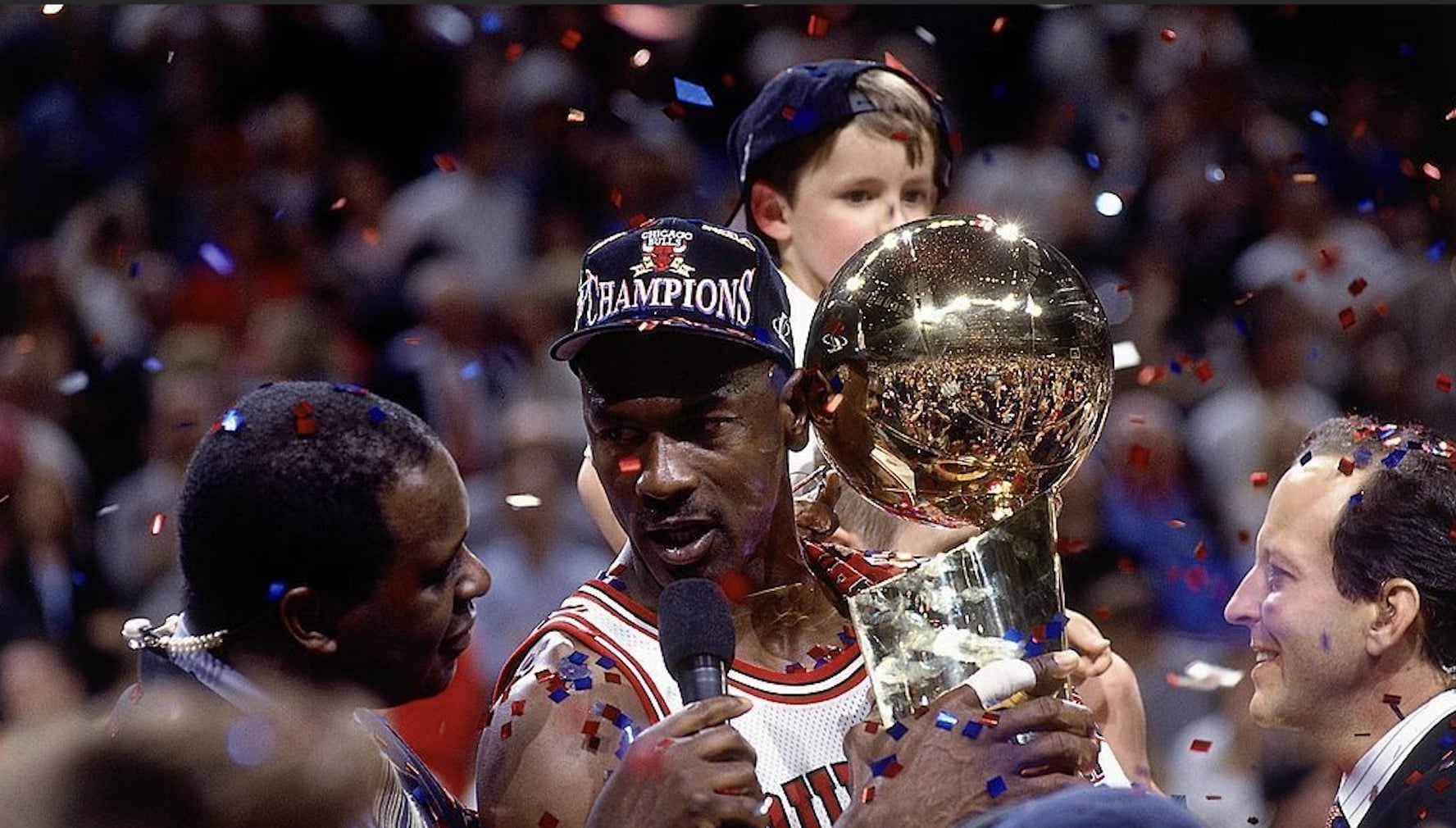 NBA/Michael Jordan 揭露生涯「最狂合約條款」! 感慨現今球員「保持飢餓感真難⋯」