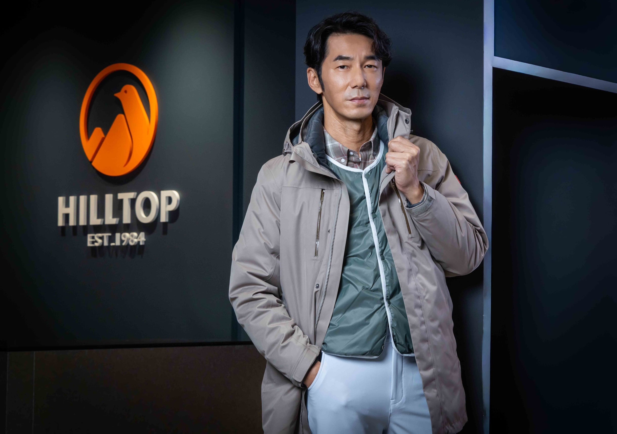 李李仁示範 Hilltop 山頂鳥冬季機能穿搭！保暖、防風、防水全方位升級