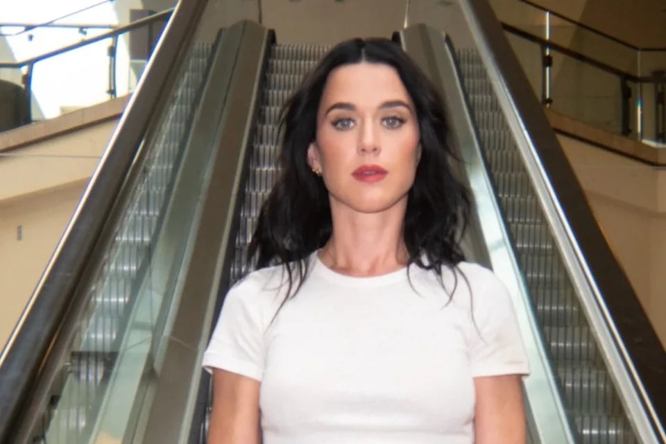 凱蒂佩芮 Katy Perry 新歌疑揭奧蘭多布魯分手真相！一句「你讓我失望」引熱議！