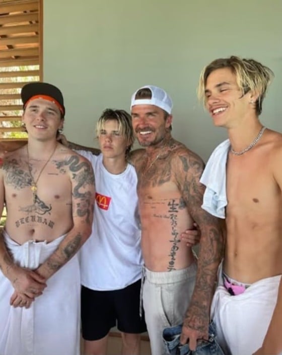 貝克漢大兒子克魯茲 Cruz Beckham 曬兄弟合照！久違同框打破不合傳言！