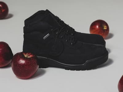 BEAMS x APPLE BUTTER STORE x Timberland 三方聯名發表！黑色皮革＋蘋果造型營造俐落精緻感！