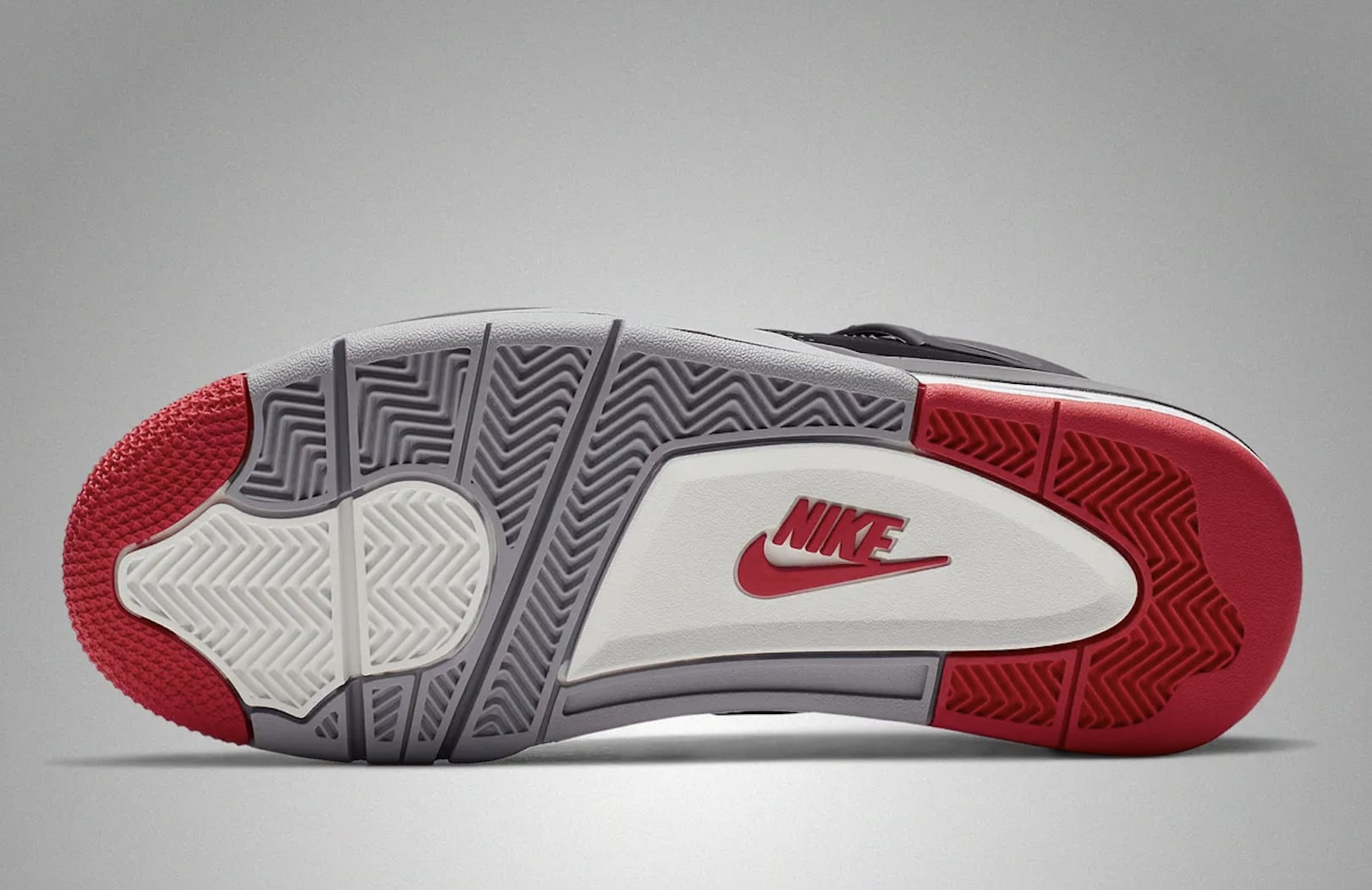 Air Jordan 4「Bred」經典配色有望 2026 傳奇回歸！原始 OG 元素完整復刻鞋迷必搶！