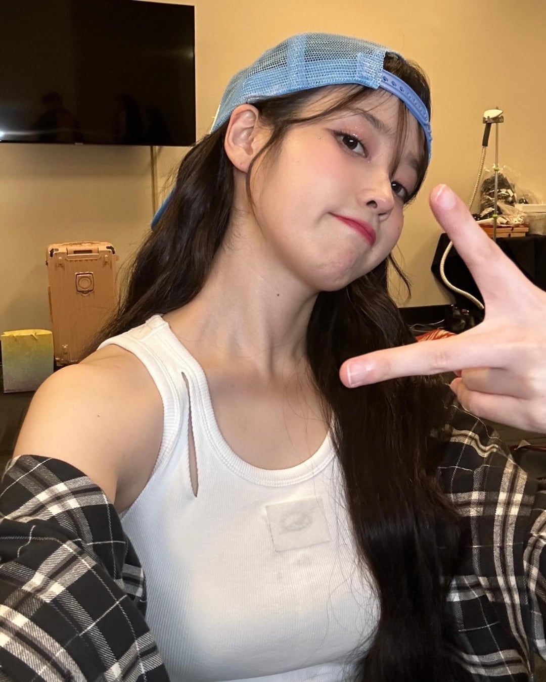 國際失敗日 IU 教我們「放過自己」：「不要太擔心每件事，反正都會過去的」