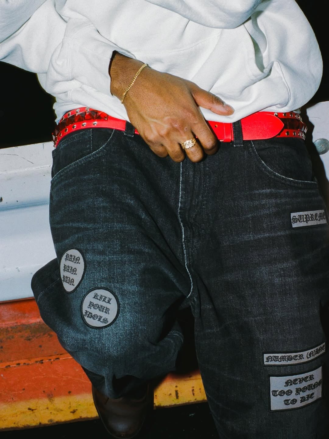 搖滾美學復甦!Supreme 與 Number (N)ine 攜手推出 2025 最新秋冬重磅聯名