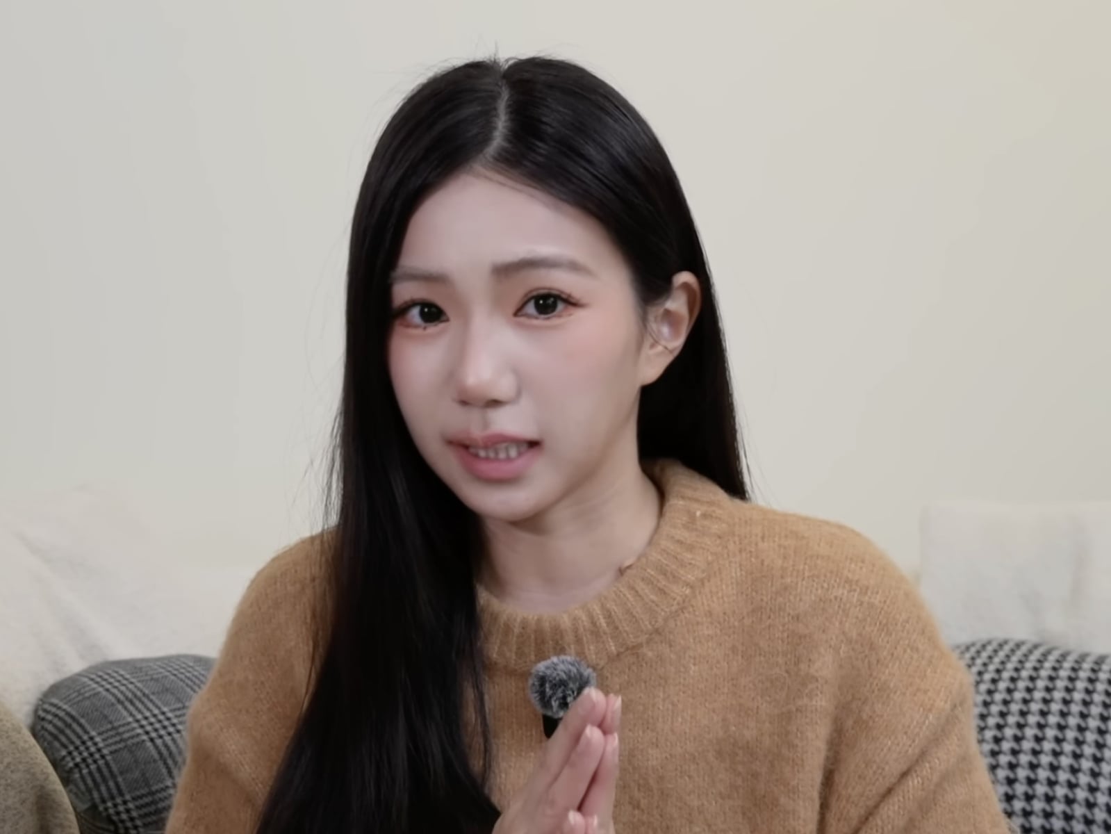 YTR 家寧新片狂吃超商即期品！疑似財務吃緊：「錢要花在刀口上！」