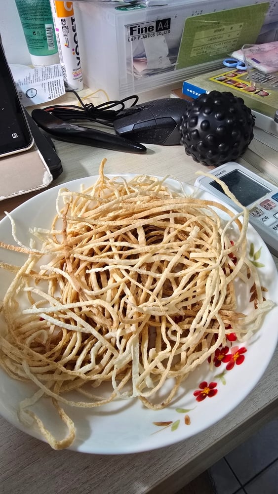 盤點 Threads 上 10 大超商美食秘笈:維也納牛奶麵包熱狗堡、布丁調酒⋯詳細做法一次看!