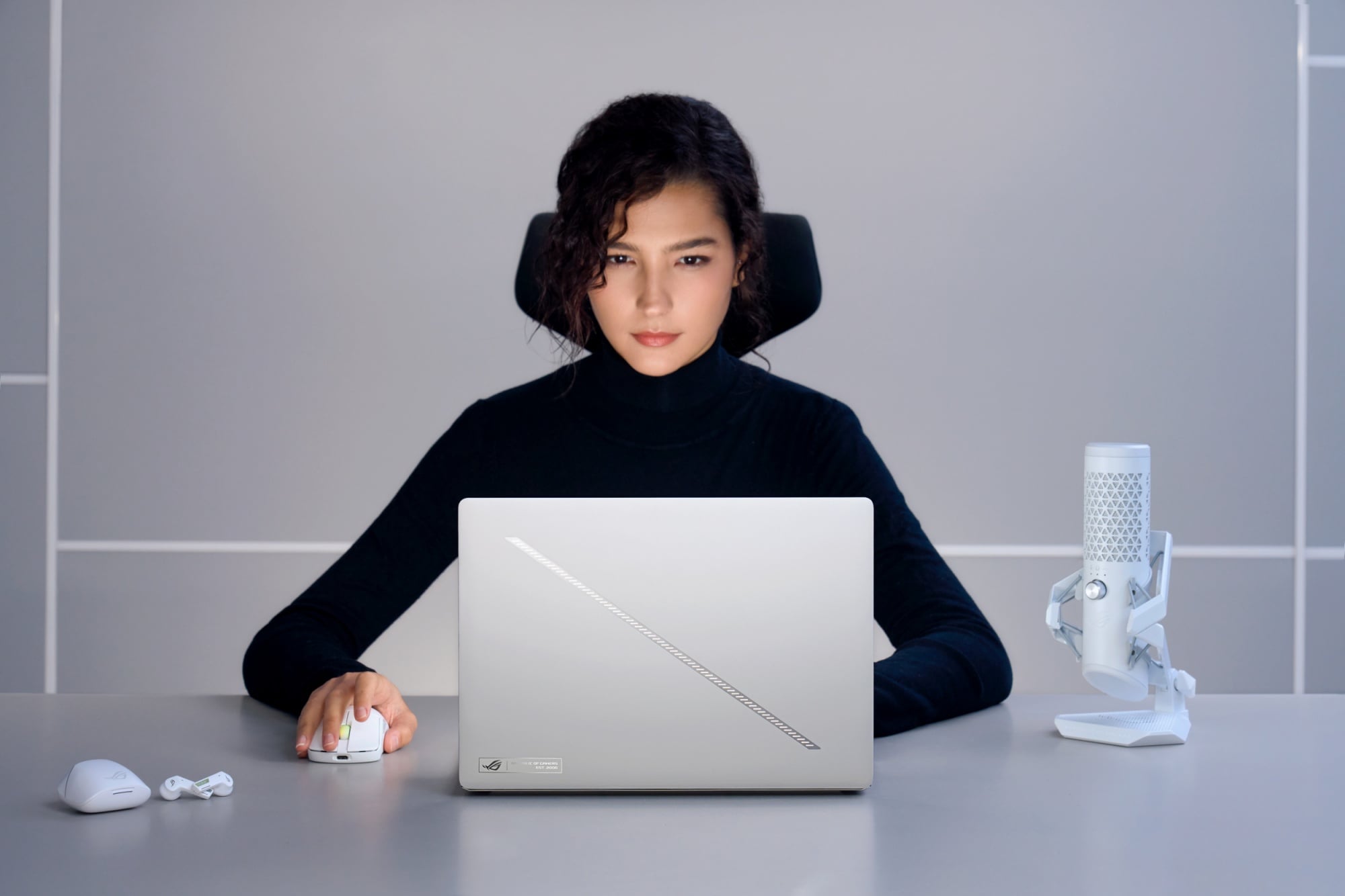 聖誕送禮靈感！歐普拉最愛：ASUS Zenbook A14