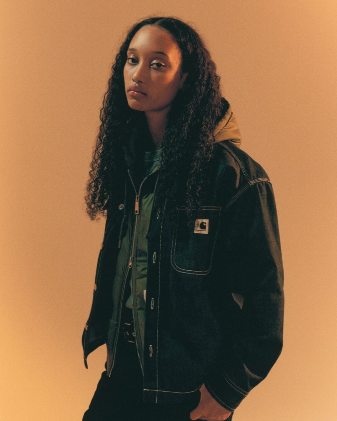 Carhartt WIP 2026 春夏系列搶先曝光!柔霧色調與丹寧單品完美詮釋換季美學