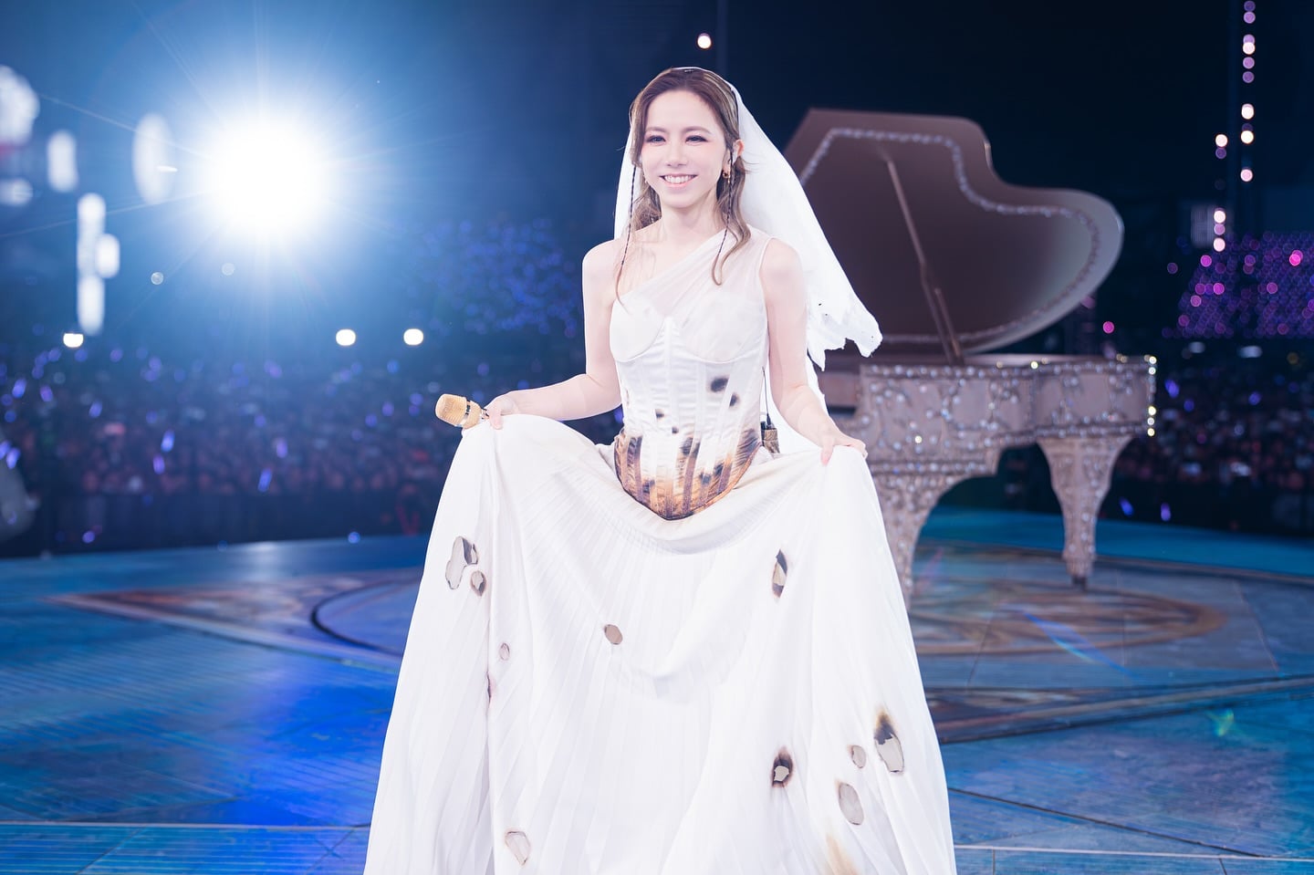 鄧紫棋台北演場會 2026 年 4 月開唱!睽違 6 年回台粉絲含淚「終於等到!」