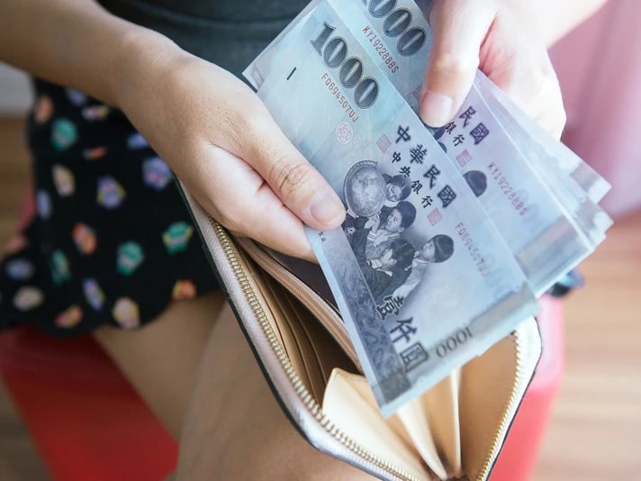 2026 勞工保險紓困貸款懶人包！最高可借 10 萬元，申請條件、還款方式與期限一次整理！