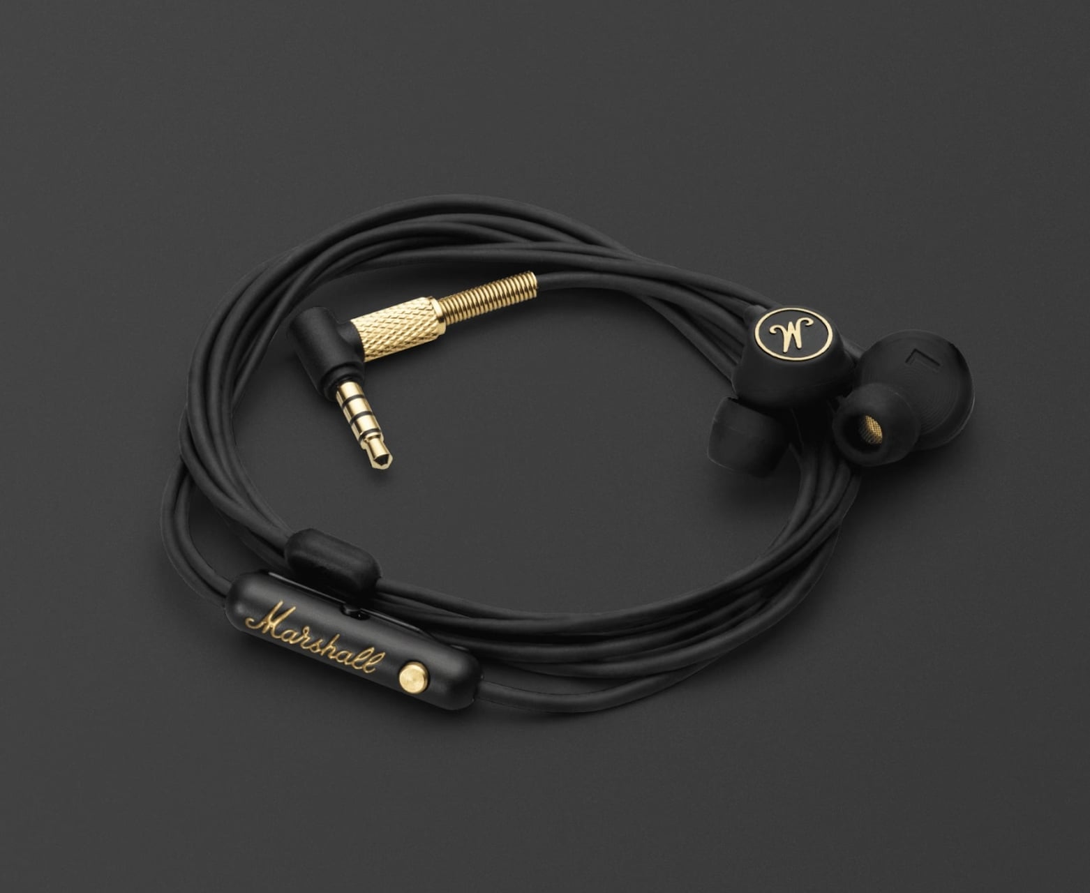 CORTIS、BLACKPINK 都在戴有線耳機！10 款話題有線耳機推薦 + 5 大優點一次看