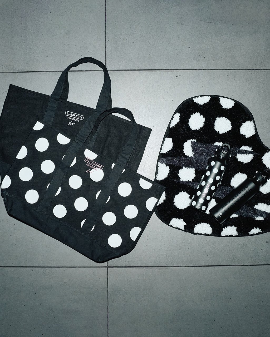 藤原浩 × BLACKPINK 第二波聯名正式登場！棒球外套、托特包、地毯⋯5 款必搶單品價格一次看！