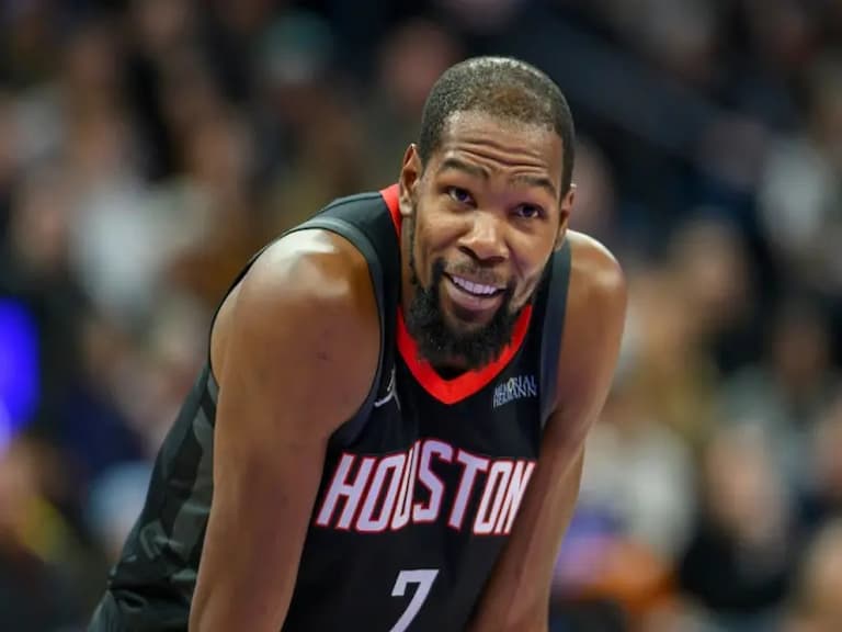 NBA/Kevin Durant 曝當年「打不贏就加入勇士」真正原因:「我進攻扛的太累了⋯」