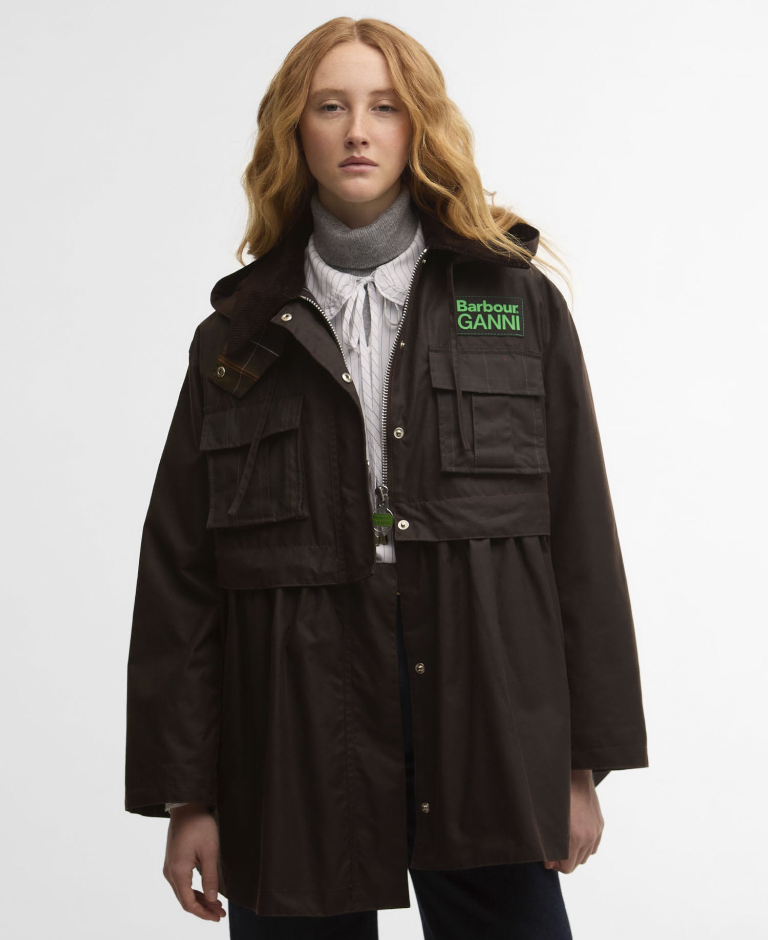 Barbour x GANNI 第四度聯名系列 演繹英倫機能風格