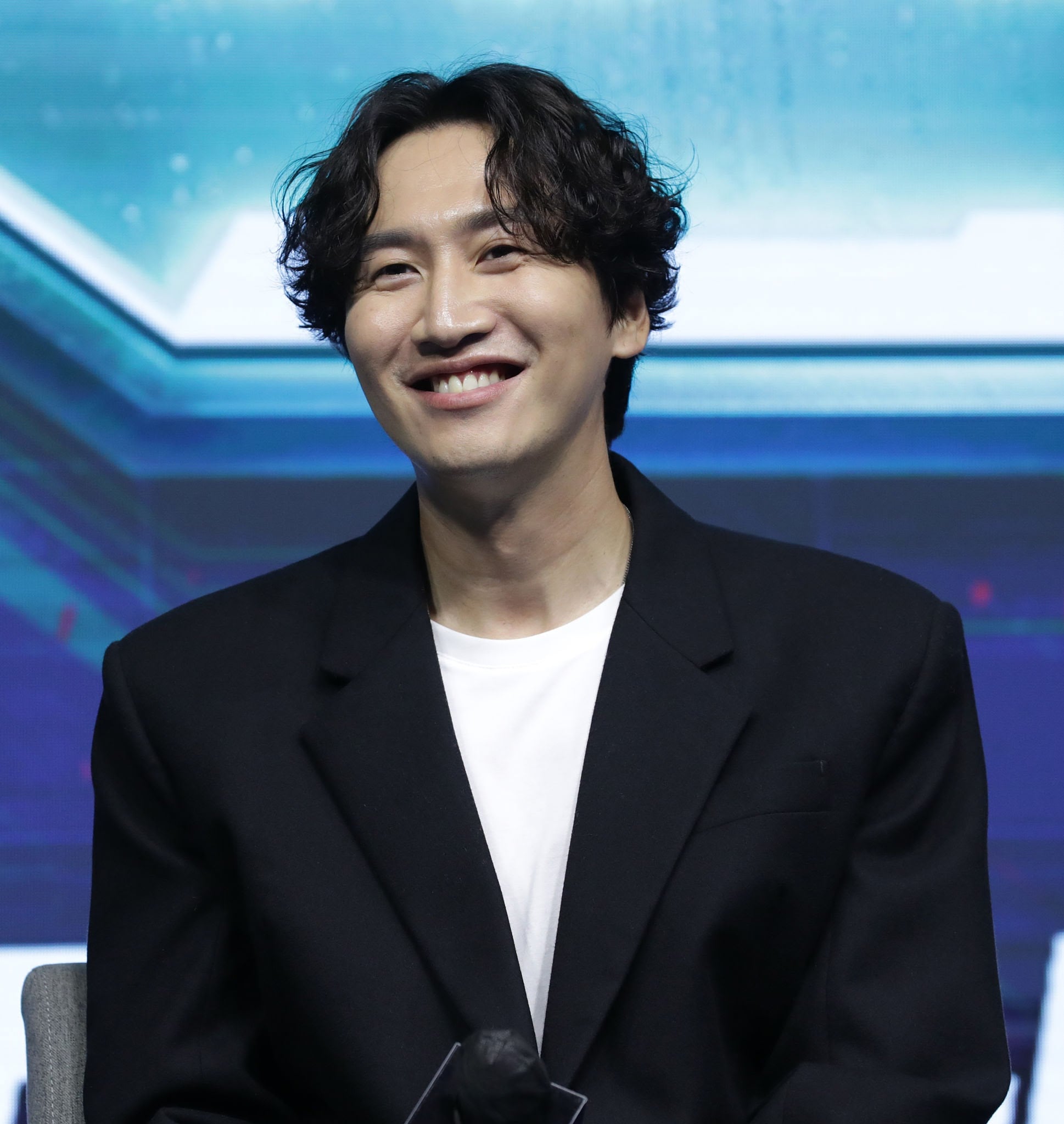 金宇彬、申敏兒結婚婚禮細節曝光！李光洙擔任主持、D.O 遺憾缺席！