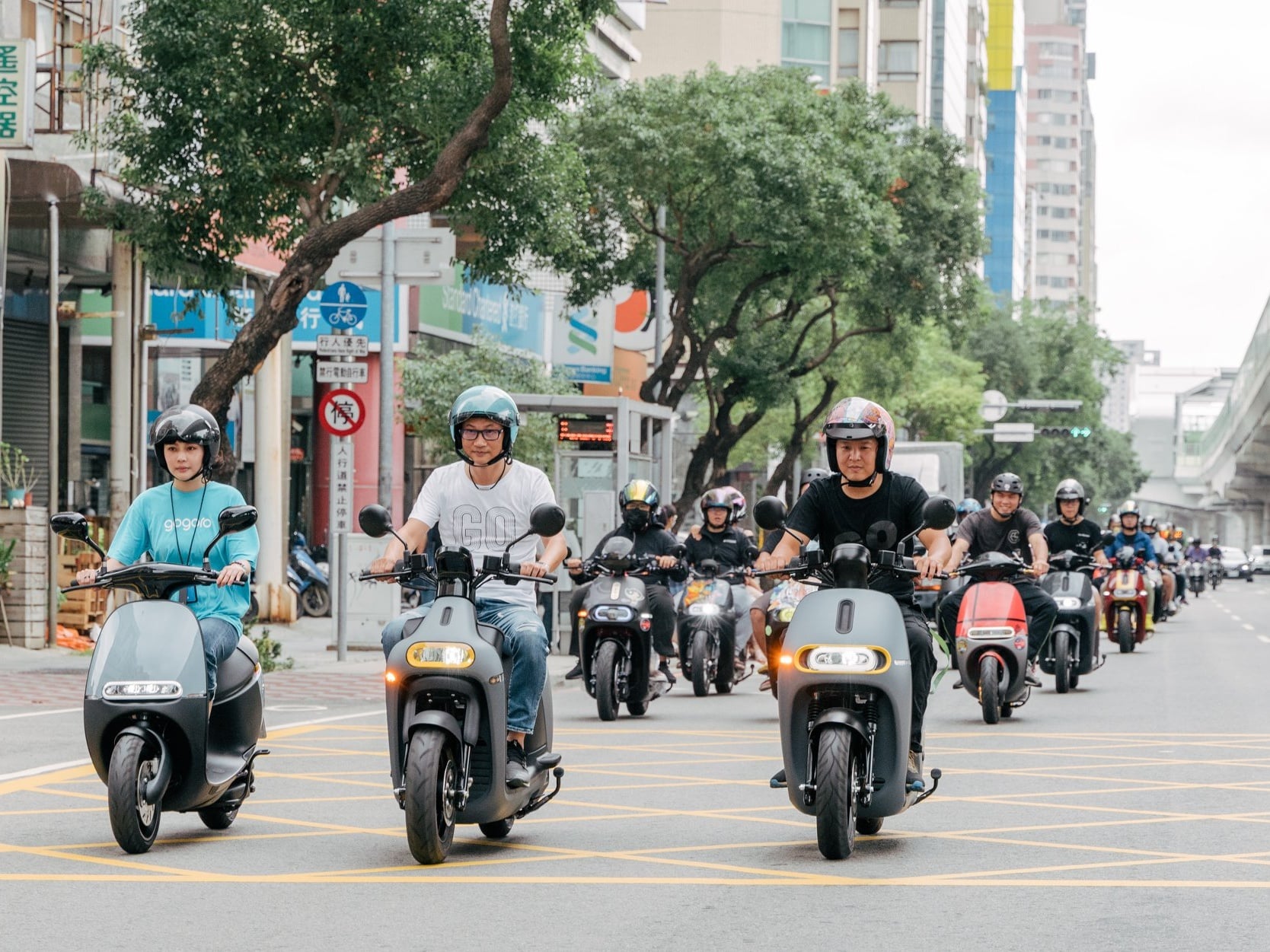 Gogoro 公布 2025 騎乘數據！全台最忙換電站、尖峰時段一次看！