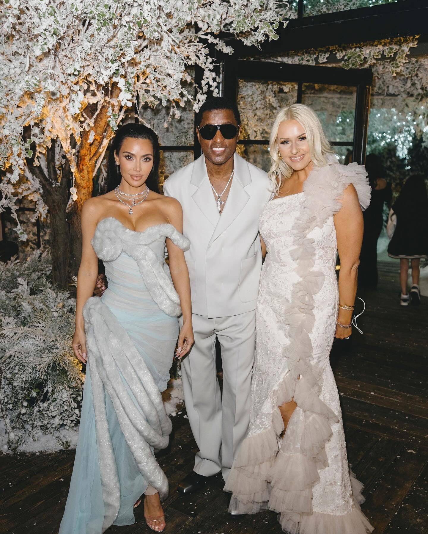 克蘿伊卡戴珊 Khloé Kardashian 親曝今年聖誕派對細節！坦言：「規模縮小不走豪宅路線！」