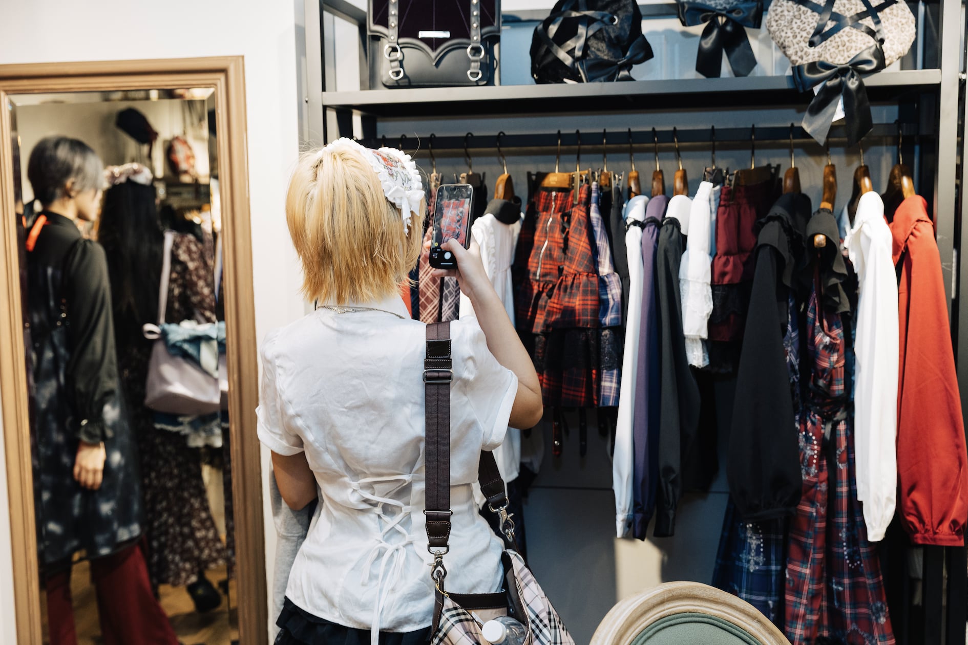 日系甜美霸主 axes femme 空降台北！台北 LAB 店開幕現場大爆滿，首店開幕 + 限定活動一次告訴你，夢幻氛圍絕對讓你淪陷❤️