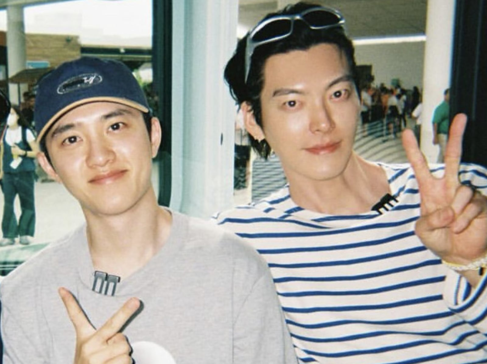 D.O.快閃金宇彬婚禮 15 分鐘！趕回 MMA 舞台合體 EXO 帥氣登場！