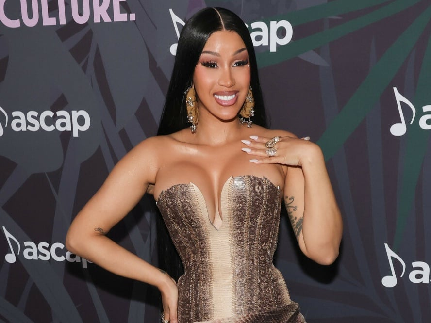 Cardi B 靠 OnlyFans 賺超大！每月收入高達近 3 億台幣超驚人！