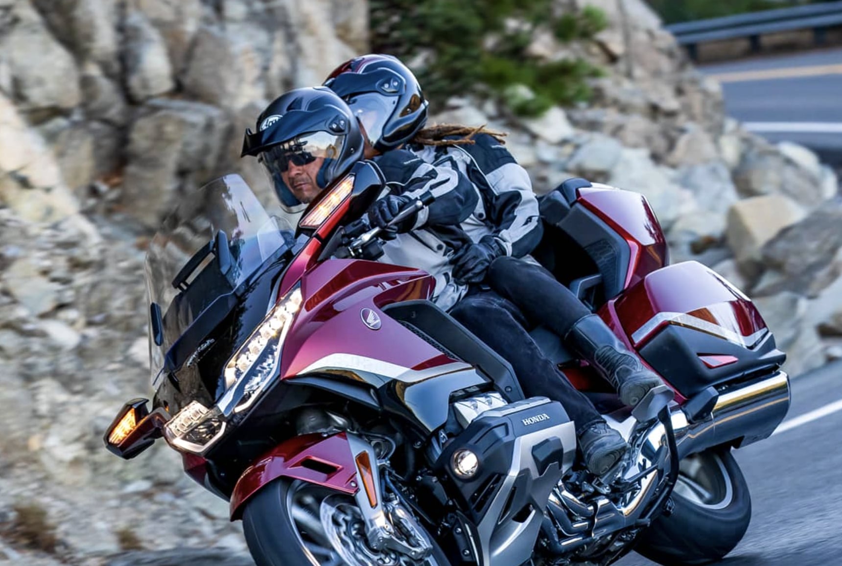 Honda 本田機車自動轉向專利曝光！盲點偵測結合主動閃避系統！