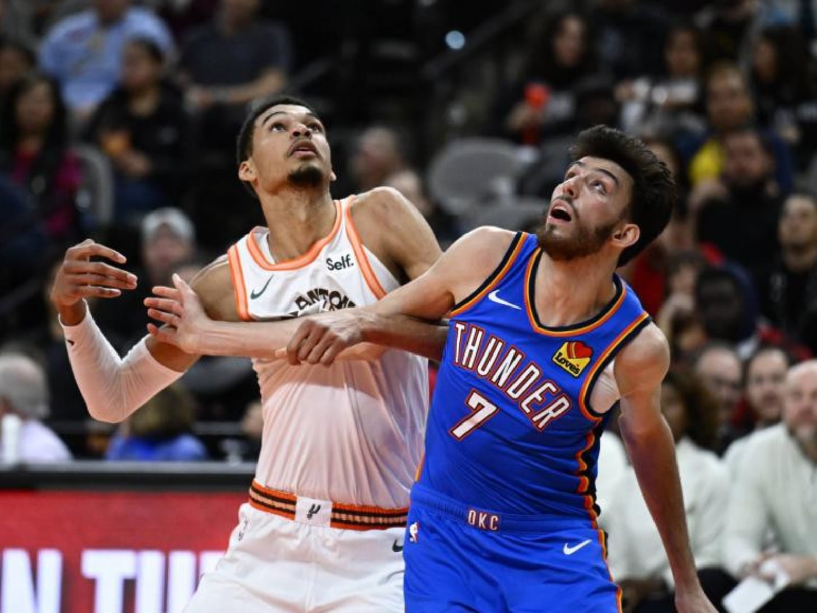 NBA／Wembanyama 談與 Chet Holmgren 競爭：「他跟我之間沒有可比性。」