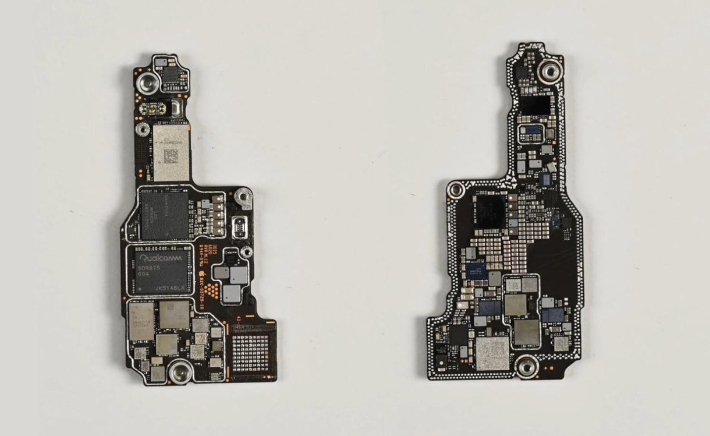 三星拿下蘋果 iPhone 17、18 記憶體大單！供貨量佔 60% 至 70% ！