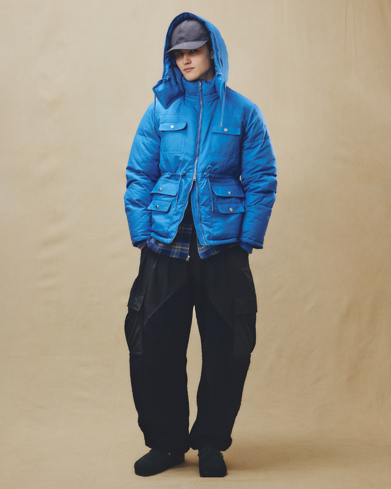 年底總是焦慮，不知道去哪裡才不無聊？——新光三越把信義的夜留到凌晨！白天吃、晚上玩、午夜續攤，陪你一路嗨到 2026！