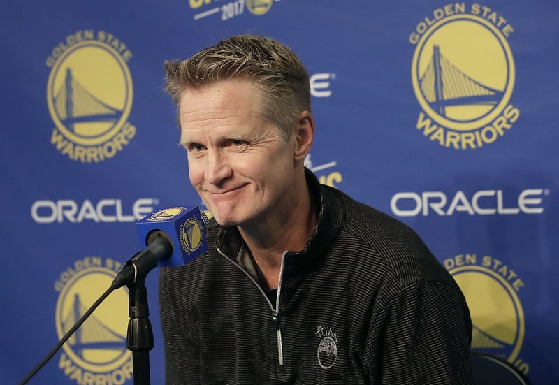 NBA／Steve Kerr 表示已與 Draymond Green 互相道歉完成和解：只要我還在就會力挺他到退休！