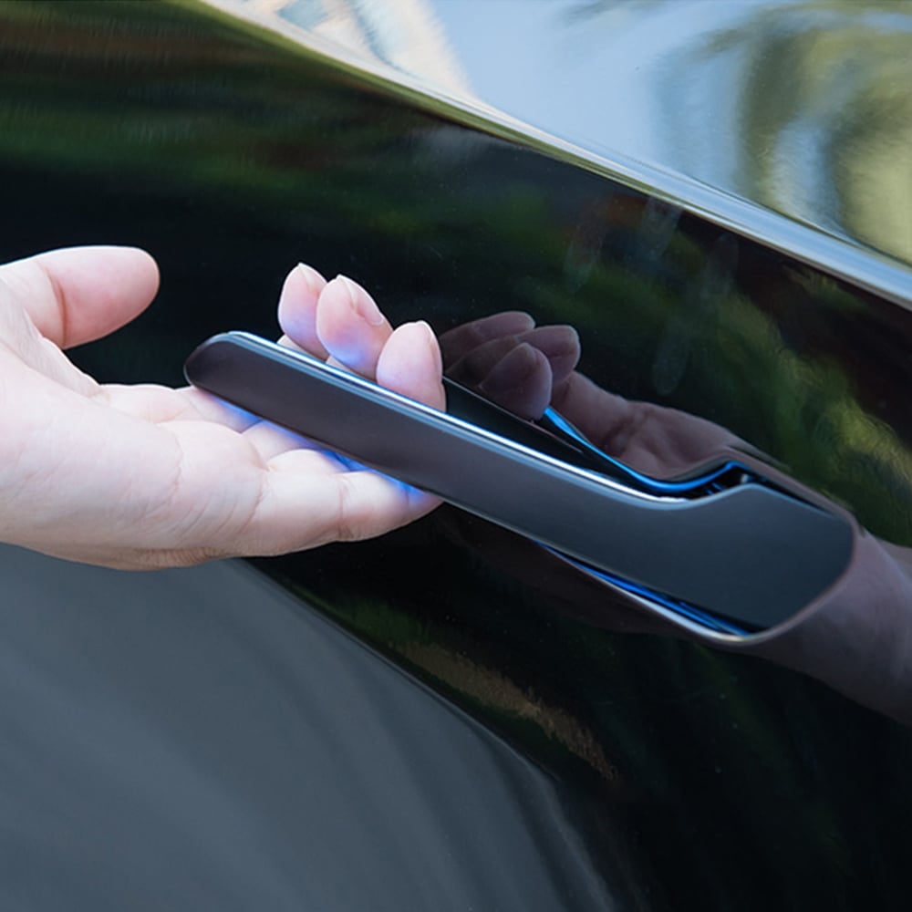 特斯拉 Model 3 爆安全爭議！美監管機構：「緊急門把設計太隱密！」