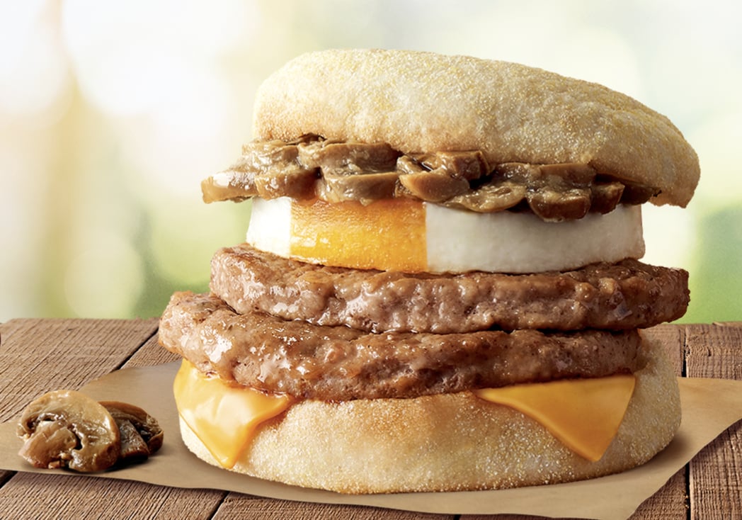 麥當勞蕈菇滿福堡回歸!攜手日本藝術家推開運包裝超多早餐優惠一次看