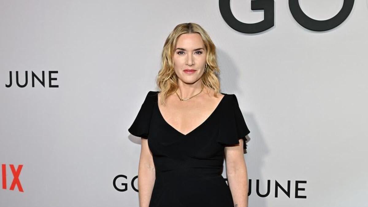 凱特溫絲蕾 Kate Winslet 罕見自曝青春私密經歷！坦言：「有過同性親密關係！」