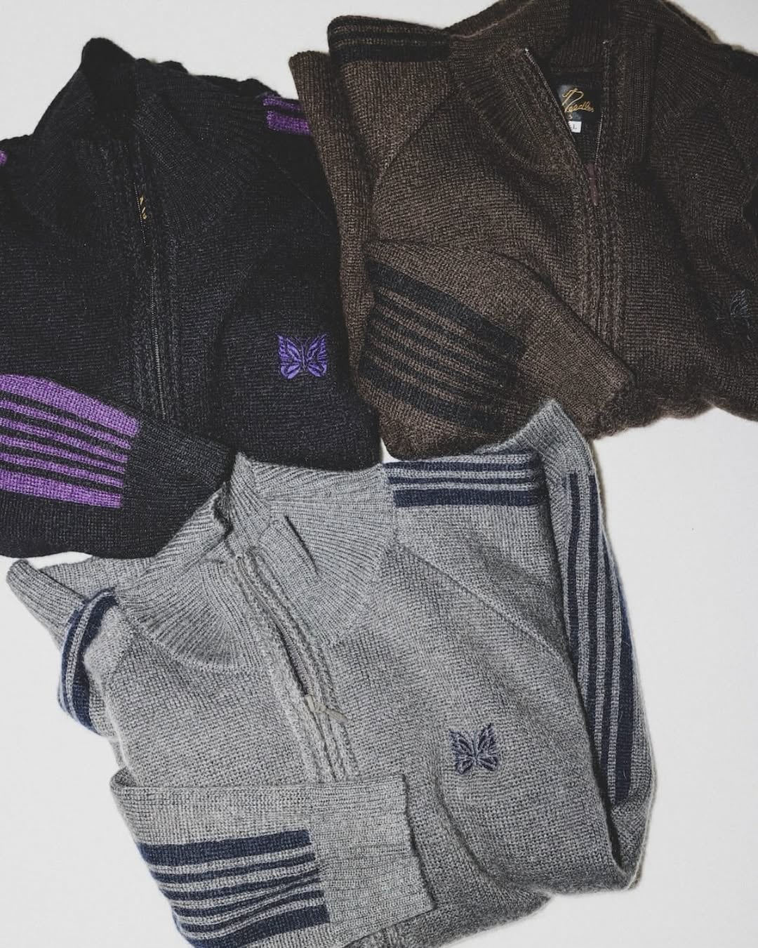 NEEDLES × BEAMS 聯名炸裂！馬海毛運動外套變身高級針織單品⋯3 款配色一次看！