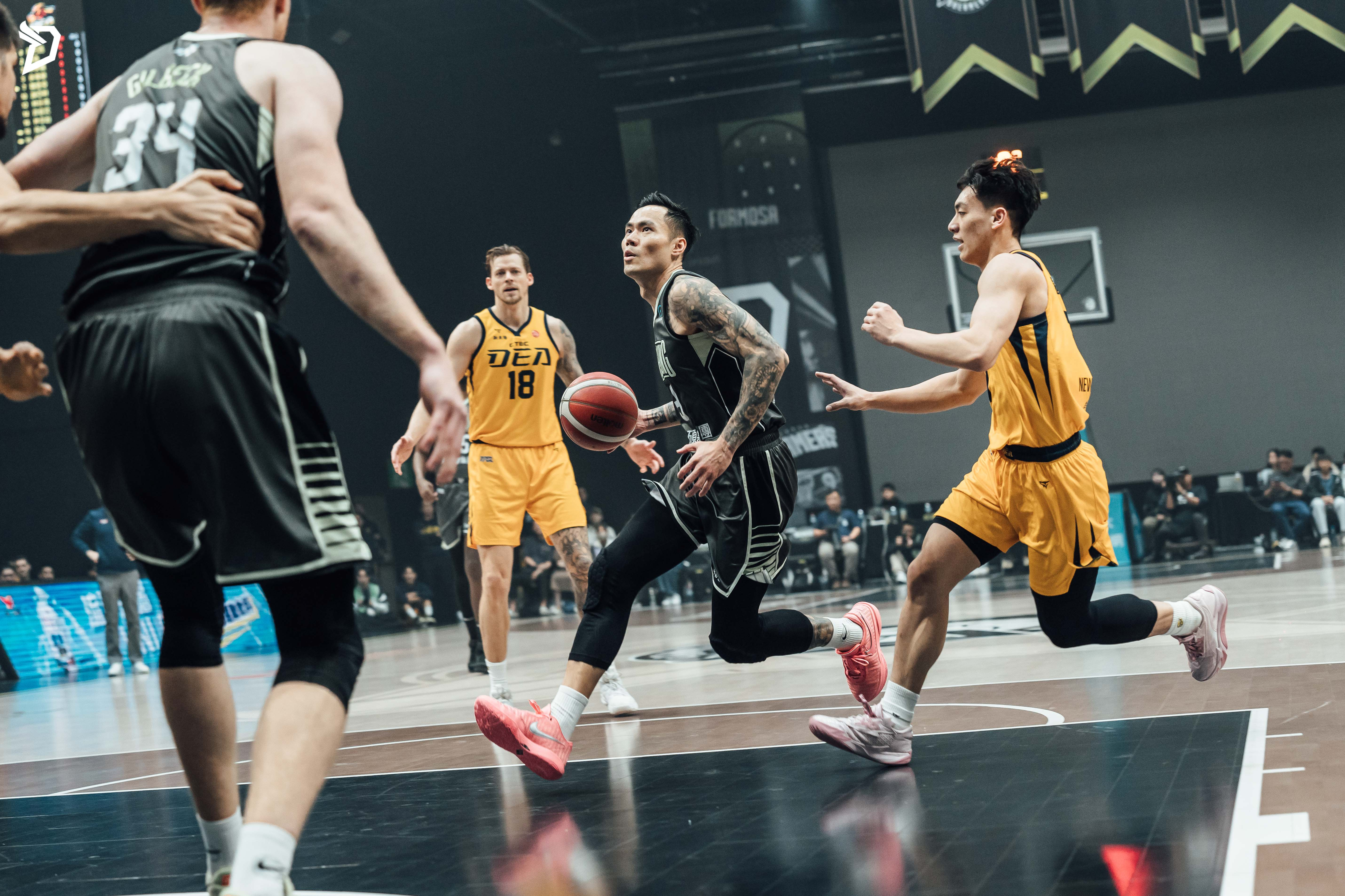 三上悠亞「最強外援」發威魅力無法擋!夢想家兩天主場業績狂吸超過 600 萬!