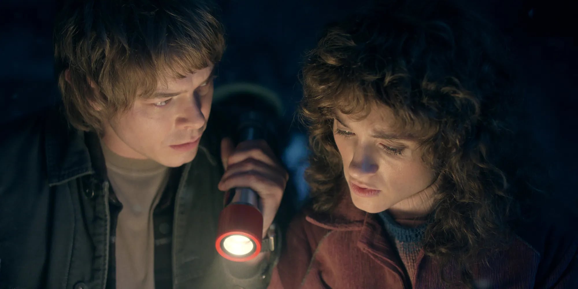 《怪奇物語5》第五季南西、強納森「反求婚」橋段引熱議！杜夫兄弟親揭背後意義！