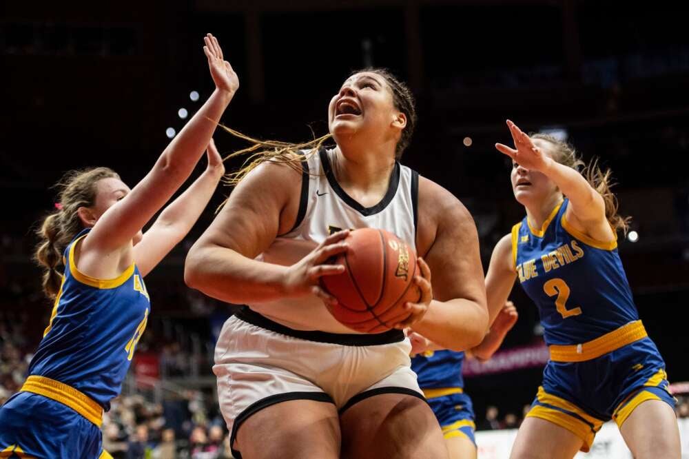 「女版歐尼爾」Audi Crooks 制霸 NCAA 轟動全美！締造鬼神紀錄、預約 WNBA 未來之星！
