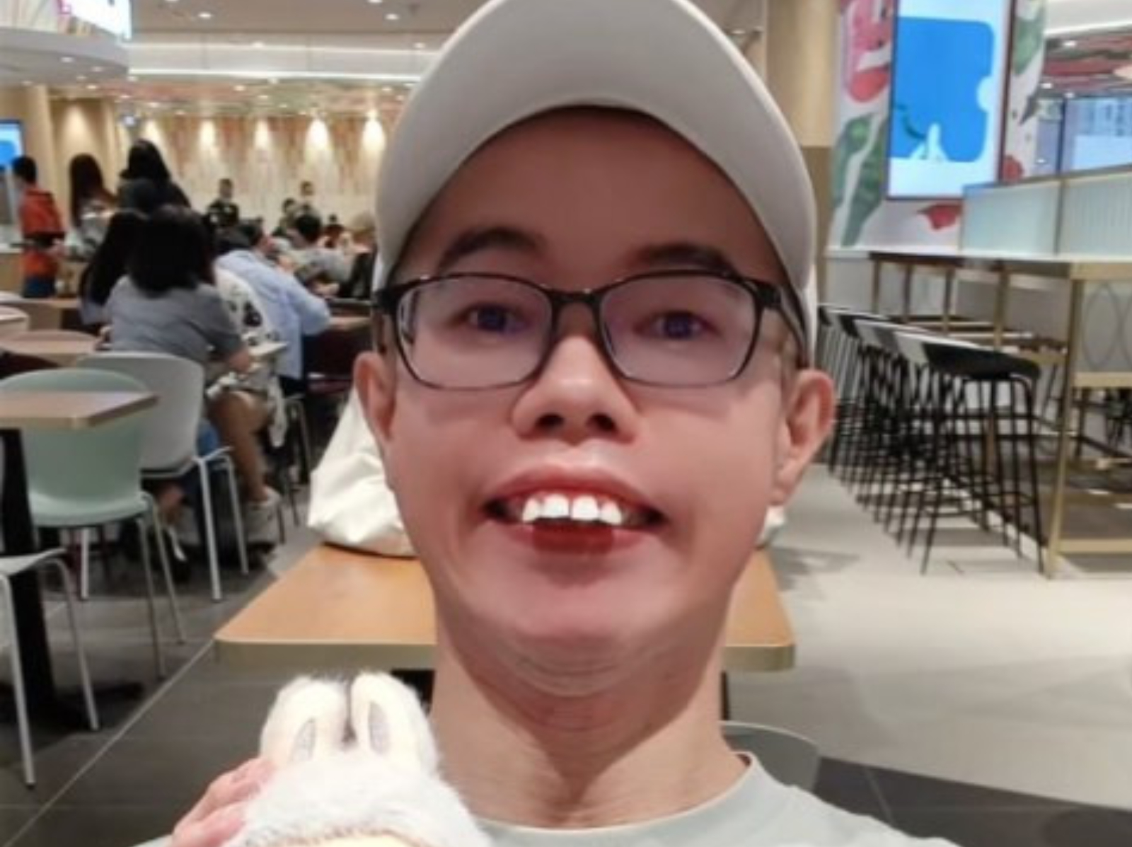 FBI 帥哥鄧佳華倒數 10 天出獄｜偷拍女設計師裙底案、半年監獄生活曝光！