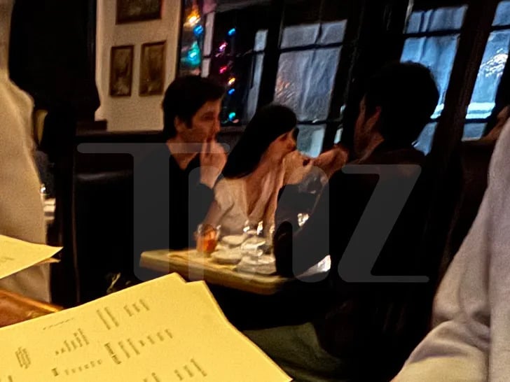 達珂塔強生 Dakota Johnson 克里斯馬汀分手爆新歡！被目擊和歌手 Role Model 約會！